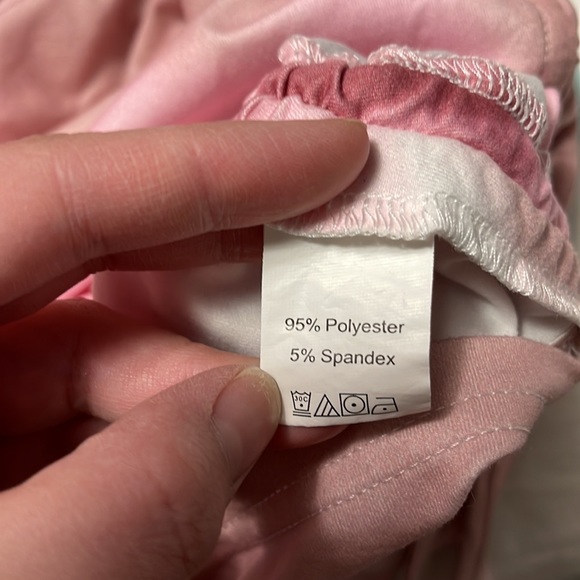 Two piece set - Picture 4 of 7